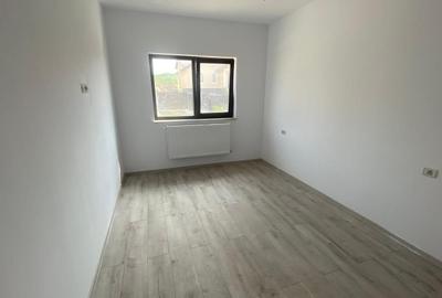 Casă individuală cu 4 camere cu Canalizare în Miroslava - 3