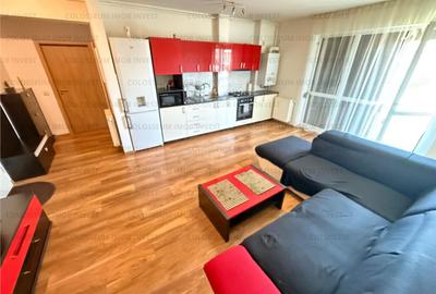 Apartament cu 2 camere decomandat în Tractorul