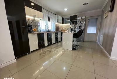 Casă cu 5 camere cu Teren 480 Mp în Central - 4