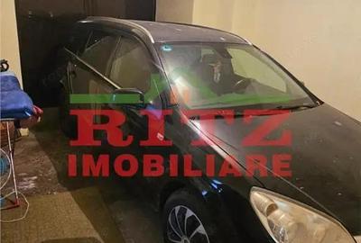 Casă cu 4 camere cu Teren 977 Mp în Central - 3