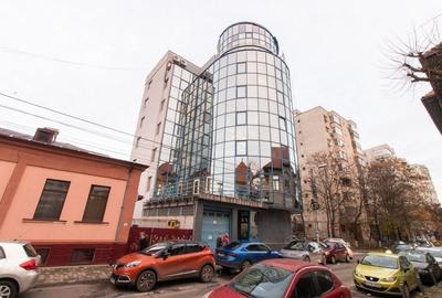 Cladire de birouri inchiriata | Randament +7,5% / an | Contract ferm | - 3
