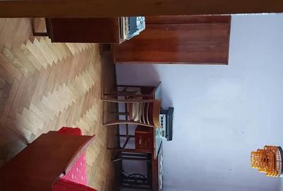 Apartament cu 3 camere decomandat în Central - 2