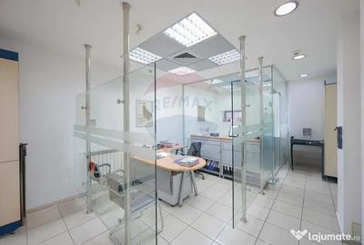 Spațiu comercial, de 128 mp, în Central - 2