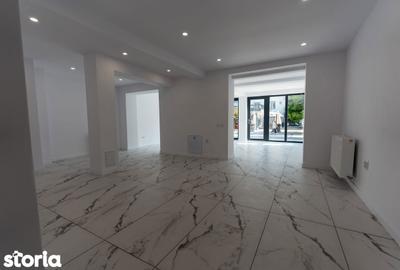 Spațiu comercial, de 75 mp, în Central - 6