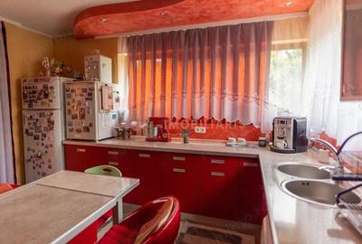 Casă cu Teren 670 Mp în Satu Nou de Jos - 12
