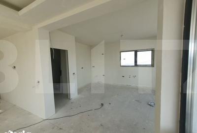Casă cu 5 camere cu Teren 604 Mp în Ronaț - 8