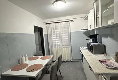 Apartament cu 2 camere în 9 Mai - 6