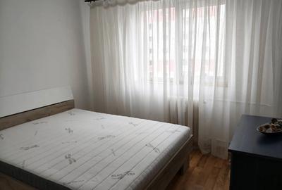 Proprietar inchiriez apartament cu 2 camere - 1