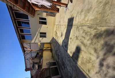 Casă cu 6 camere în Lugoj - 2