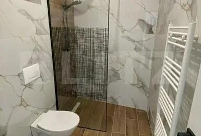 Casă cu 4 camere cu Teren 175 Mp în Central - 2