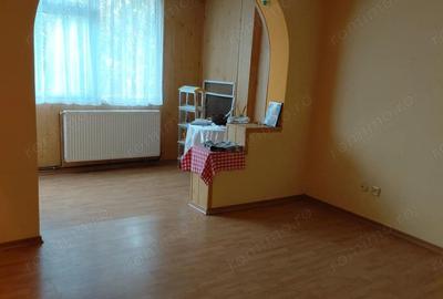 Apartament 3 cam dec Micro 13 - 2