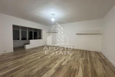 Apartament cu 4 camere in zona Timocului, renovat, centrala termica - 3