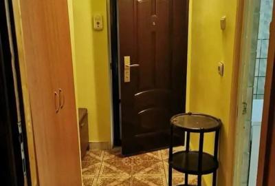 Inchiriez garsoniera Lunei - 2