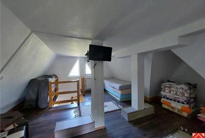 OPORTUNITATE!!! Casa la munte, zona Remeti, drumul Apusenilor! 2 case disponibile!!! - 3