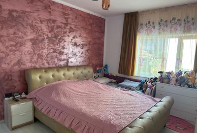 Apartament cu 2 camere decomandat în Pielești - 4
