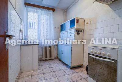 Ap. 3 camere in Deva, zona Licee, Str. Titu Maiorescu, 74 mp, parter inalt peste garaje. - 9