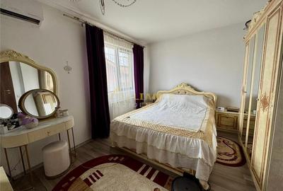 Casă cu 4 camere cu Canalizare în Central - 8