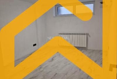 Spațiu comercial, de 153 mp, în Romană - 2