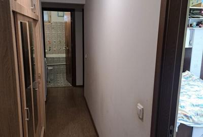 Apartament cu 3 camere semidecomandat în Aleea Trandafirilor - 2