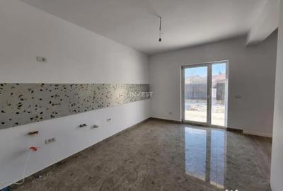 Casă cu 4 camere cu Canalizare în Miroslava - 2