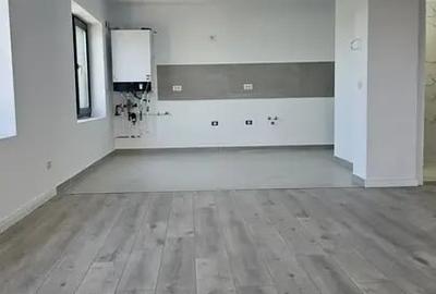 Casă cu 4 camere în Vest