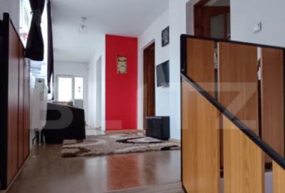 Casa spa?ioasa, 200 mp, 5 camere, zona Centrala, langa T - 2