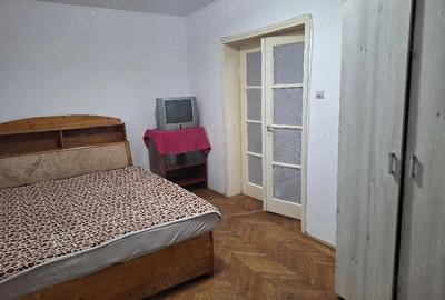 Apartament cu 3 camere semidecomandat în Central - 3