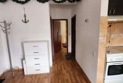Apartament cu 3 camere semidecomandat, mobilat în Florești - 4
