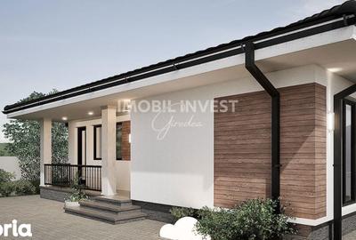 Casă cu 4 camere cu Teren 600 Mp în Central