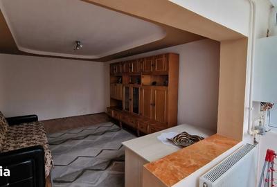 Apartament cu 3 camere decomandat în Calea București - 7