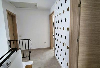 Casă cu 4 camere în Berceni