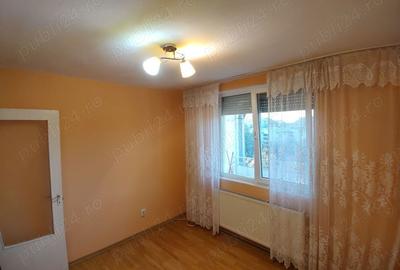 Apartament cu 2 camere decomandat în Marghita - 8