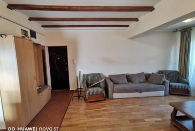 Lipovei 3 camere pe 2 nivele 650 euro - 4