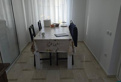 Casă cu 5 camere cu Teren 500 Mp în Zăvoi - 8