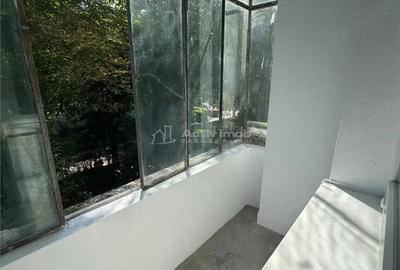Apartament cu 2 camere semidecomandat în Central - 1