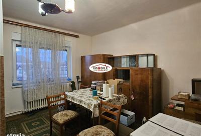 Casă cu 4 camere decomandat cu Teren 250 Mp în Central - 16