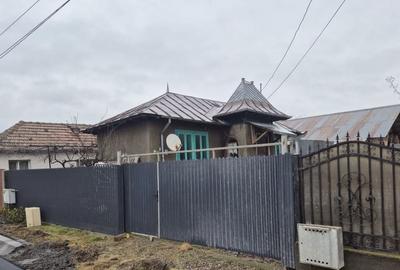 Casă cu 3 camere în Albești-Paleologu - 2