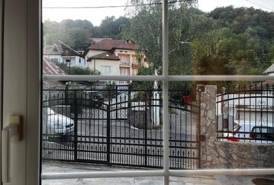 Apartament decomandat de 3 camere la curte/în vilă DE VÂNZARE Direct Proprietar - 14