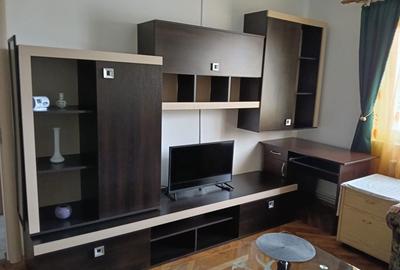 Apartament cu 2 camere semidecomandat în Florilor - 2