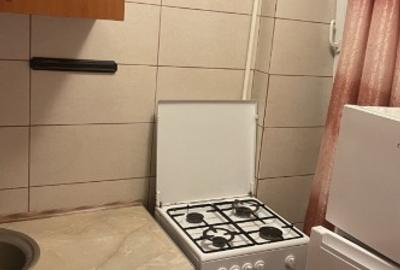 Garsonieră semidecomandată în Florilor - 2