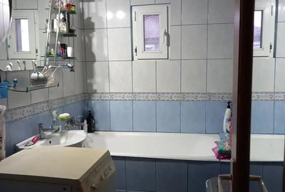 Inchiriez apartament 2 camere decomandat - 3