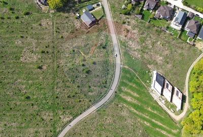 Teren Construcții intravilan de 1286 mp, în Bârnova - 2