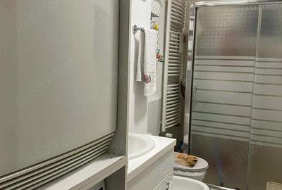Apartament cu 3 camere decomandat în Central - 8
