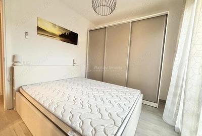 Apartament cu 3 camere decomandat în Ultracentral