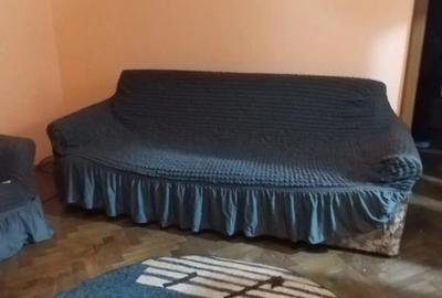 Inchiriez apartament cu 2camere central etajul 2 apartamentul t - 10