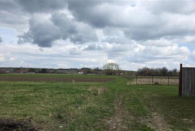 Teren Construcții intravilan de 845 mp, în Podu Oltului - 2