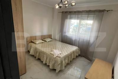 Apartament cu 3 camere decomandat în Cetate - 3