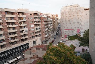 Ultracentral 4 camere Cismigiu bloc 1982 fara risc -  comision 0% - 5