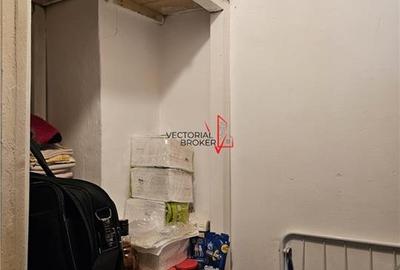 Garsoniera Rond Alba Iulia, decomandat, vedere libera - 11