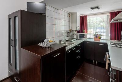 Apartament 2 camere decomandate - zona Faleza Nord - 600 euro/luna (Cod E6) - 11
